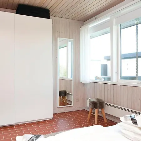 Pandrup With Fireplace Ii