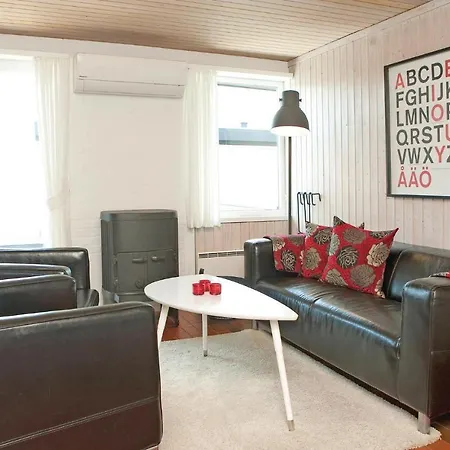 Pandrup With Fireplace Ii