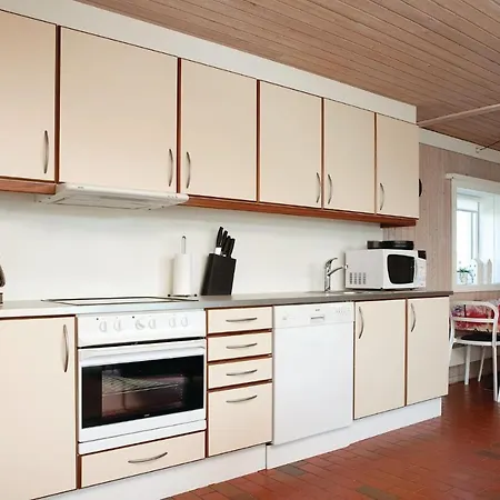 Stunning Home In Pandrup With Wifi Дом отдыха